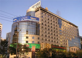 朝陽(yáng)門(mén)華普國(guó)際大廈中央空調(diào)智能控制改造案例